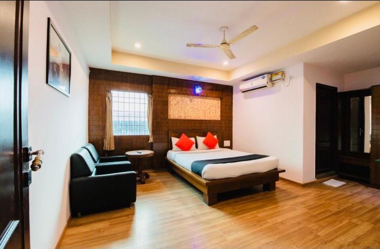 Seasons Residency Hotel บังกาลอร์ ภายนอก รูปภาพ